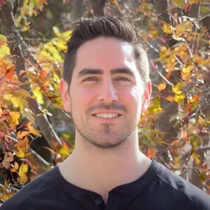 Chris Lazarte, CPA, CA
